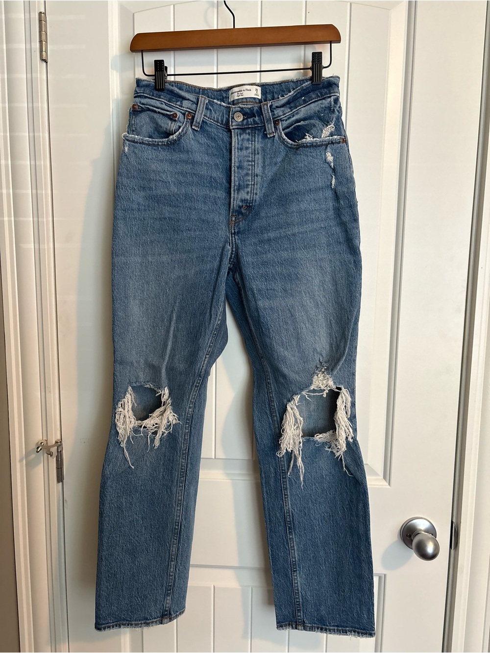 Abercrombie & Fitch “The Dad” Distressed Straight-Leg Jeans